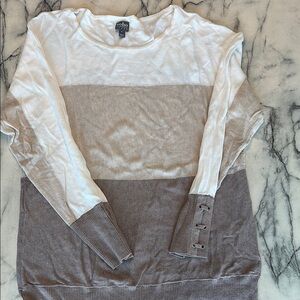 Soho White and Tan Crew Neck Sweater with Modern Color-Block Design